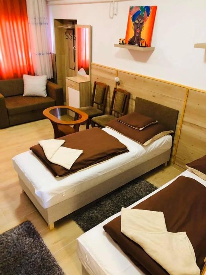 Hotel Melania Vendeghaz Balatonfőkajár Exteriér fotografie
